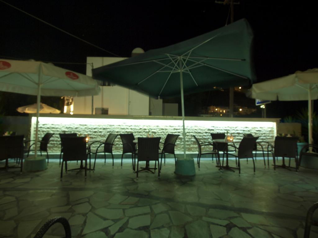 Serifos Beach Hotel Livadi  Exterior foto